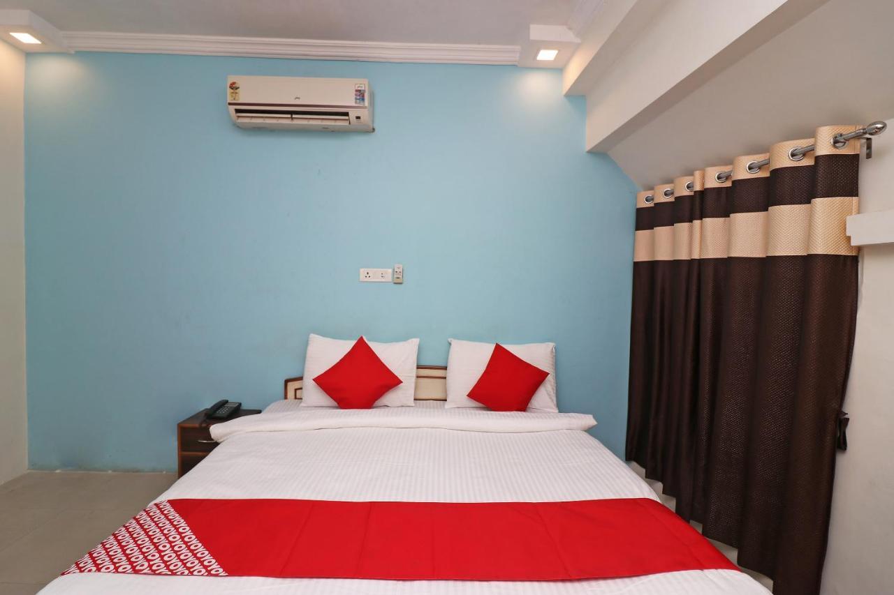 Oyo Flagship 19301 Mezbaan International Naka Hindola Otel Lucknow Dış mekan fotoğraf